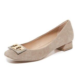 Tory Burch Gigi Suede Logo Pumps in French Gray Size 6.5 (Runs like 7.5)